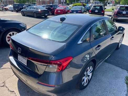 Used 2023 Honda Civic LX image 18