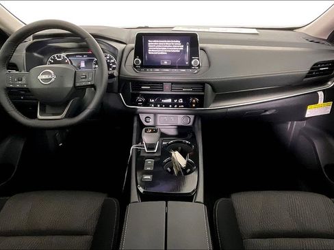 New 2026 Nissan Rogue SV image 2