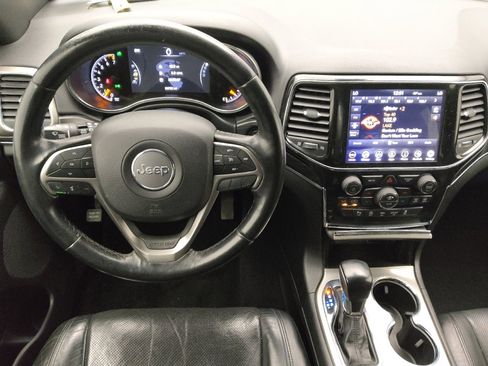 Used 2021 Jeep Grand Cherokee Limited image 22