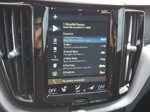 Used 2019 Volvo XC60 T5 Inscription w/ Protection Package Premier image 17