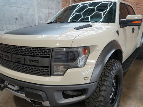 Used 2013 Ford F150 Raptor w/ Luxury Equipment Group image 23