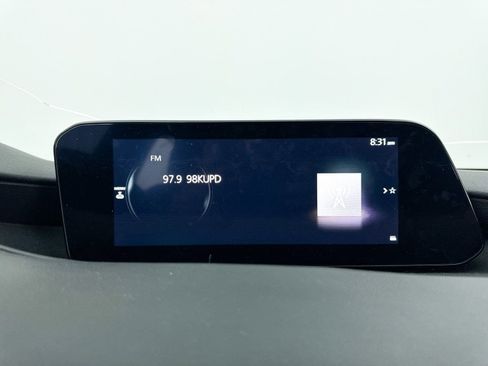 Certified 2025 MAZDA MAZDA3 s Sport image 21