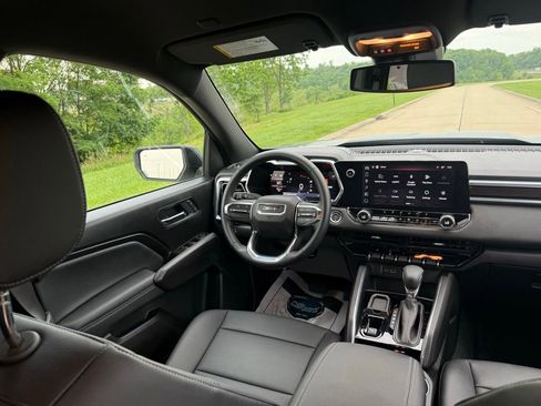 Used 2026 GMC Canyon Elevation w/ Convenience Package RWD image 18