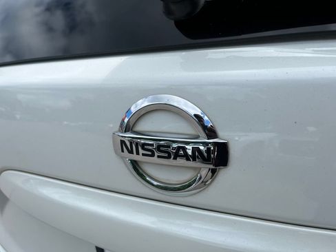 Used 2018 Nissan Murano Platinum w/ Cargo Package FWD image 41