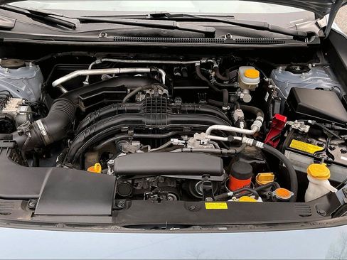 Used 2021 Subaru Crosstrek 2.0i image 9