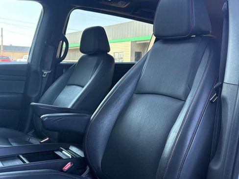 Used 2024 Honda Odyssey Sport image 10