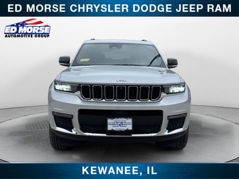 Used 2024 Jeep Grand Cherokee L Limited w/ Luxury Tech Group II AWD/4WD image 8