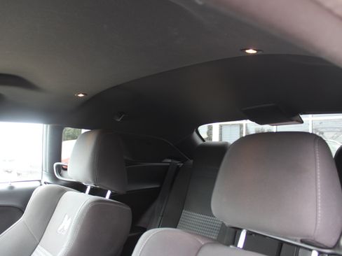 Used 2020 Dodge Challenger R/T Scat Pack RWD image 11