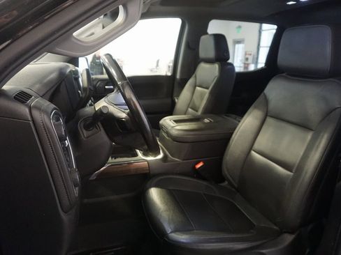 Used 2022 Chevrolet Silverado 1500 LT Trail Boss w/ Convenience Package II image 18