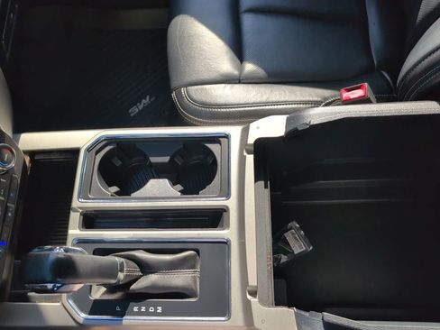 Certified 2020 Ford F150 Lariat image 21