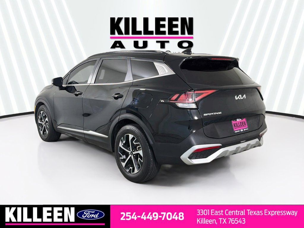 Used 2025 Kia Sportage EX w/ Premium Package FWD image 7