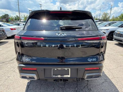 Certified 2024 INFINITI QX60 Sensory AWD/4WD image 6