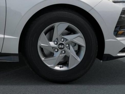 Certified 2025 Hyundai Sonata SE FWD image 8