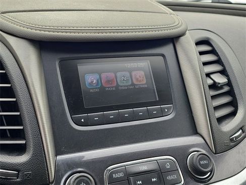 Used 2017 Chevrolet Impala LS image 21