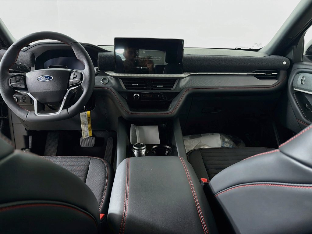 New 2027 Ford Explorer ST-Line w/ Premium Package AWD/4WD image 15