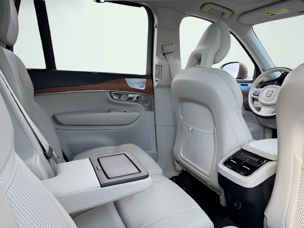 Used 2017 Volvo XC90 T6 Inscription w/ Vision Package AWD/4WD image 35
