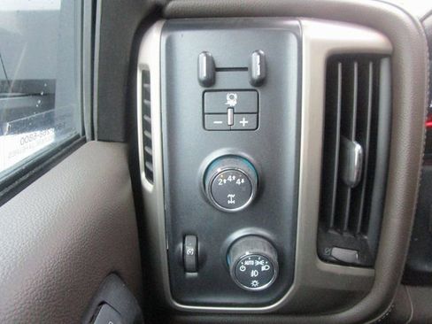 Used 2018 GMC Sierra 2500 Denali image 10