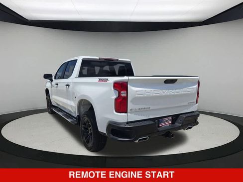 Used 2022 Chevrolet Silverado 1500 Custom Trail Boss AWD/4WD image 4