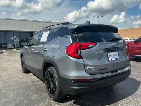 Used 2019 GMC Terrain SLT w/ Preferred Package FWD image 9
