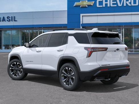 New 2026 Chevrolet Equinox RS w/ Convenience Package III AWD/4WD image 3