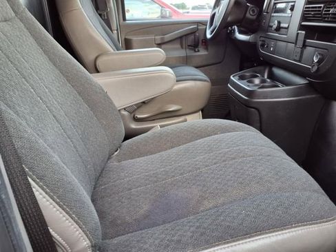 Used 2023 Chevrolet Express 2500 w/ Driver Convenience Package image 19