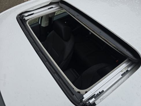Used 2025 Honda Accord SE image 3