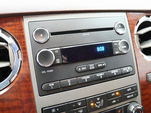 Used 2012 Ford F350 King Ranch w/ King Ranch w/Chrome Pkg image 33