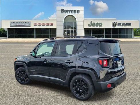 Certified 2020 Jeep Renegade Altitude FWD image 8