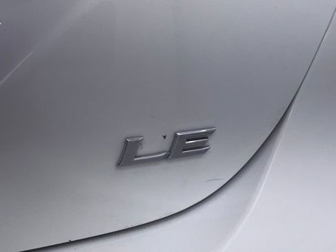 Used 2024 Toyota Camry LE FWD image 10