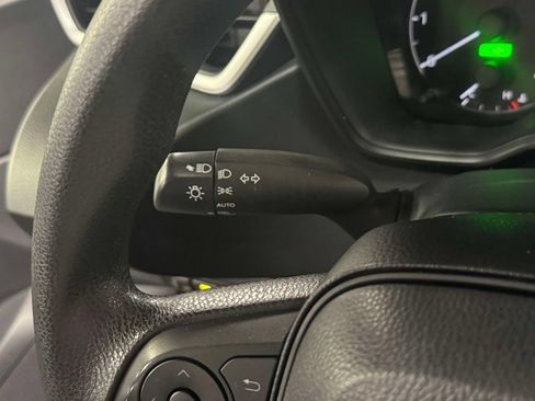 Used 2023 Toyota Corolla LE AWD/4WD image 19