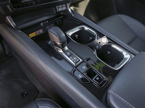 Used 2024 Lexus RX 350 FWD image 23