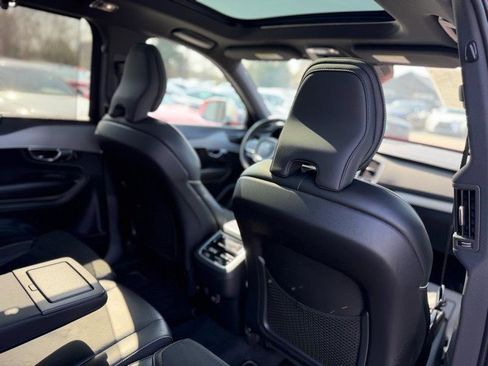Used 2019 Volvo XC90 T6 R-Design w/ Advanced Package image 26