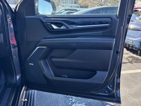 Used 2021 GMC Yukon Denali w/ Denali Ultimate Package image 30