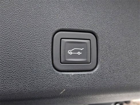 Certified 2025 Cadillac Optiq Luxury 2 w/ LPO, Floor Liner Package image 11