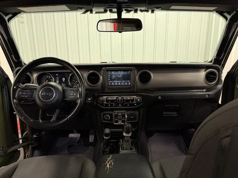 Used 2020 Jeep Wrangler Unlimited Sport S AWD/4WD image 32