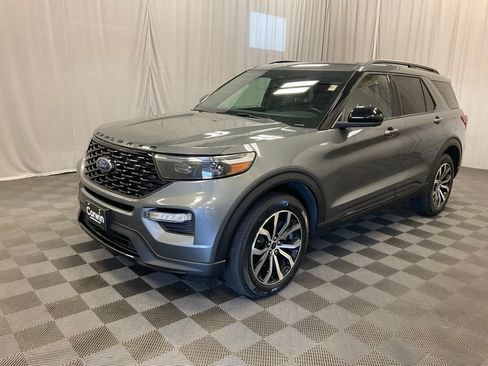 Used 2022 Ford Explorer ST-Line w/ Class IV Trailer Tow Package AWD/4WD image 4