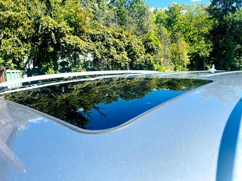 Used 2015 Mercedes-Benz ML 350 4MATIC 4dr ML 350 w/ Premium 1 Package image 19