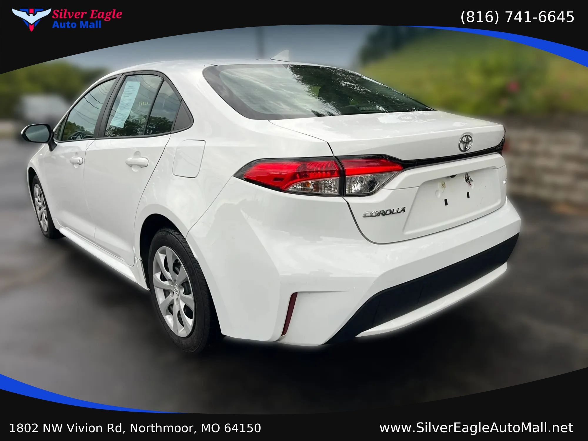 Used 2022 Toyota Corolla LE FWD image 5