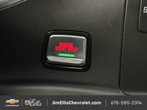 Used 2019 Chevrolet Corvette Stingray Coupe w/ 1LT image 18