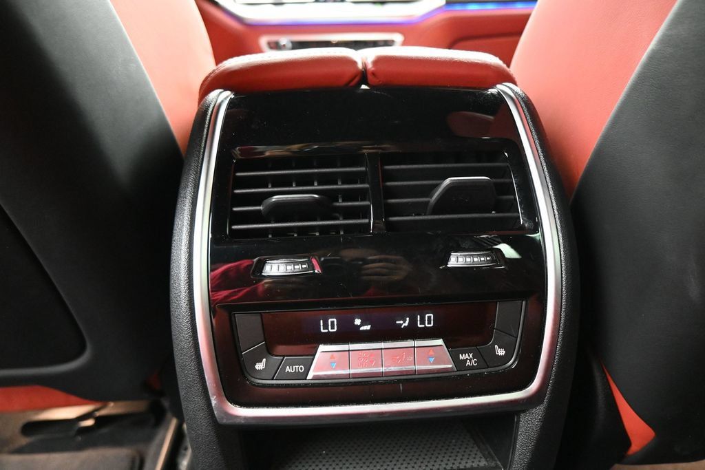 Used 2021 BMW X5 M w/ Competition Package AWD/4WD image 30