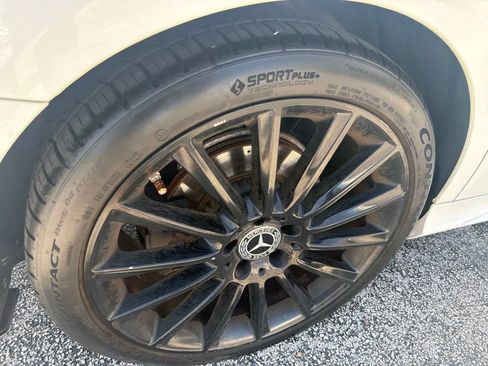 Used 2018 Mercedes-Benz C 300 Sedan image 16