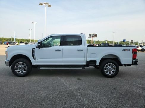 Used 2023 Ford F250 Lariat w/ Chrome Package AWD/4WD image 6