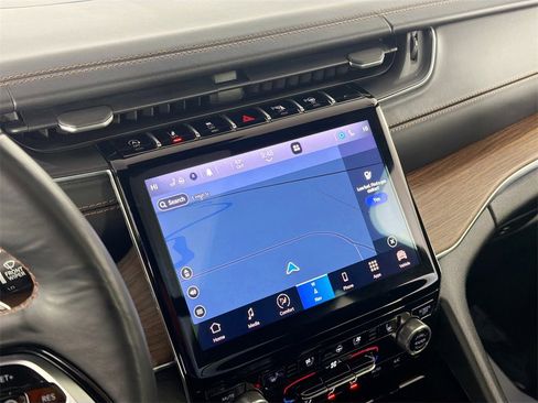 Used 2021 Jeep Grand Cherokee L Summit w/ Luxury Tech Group V image 13