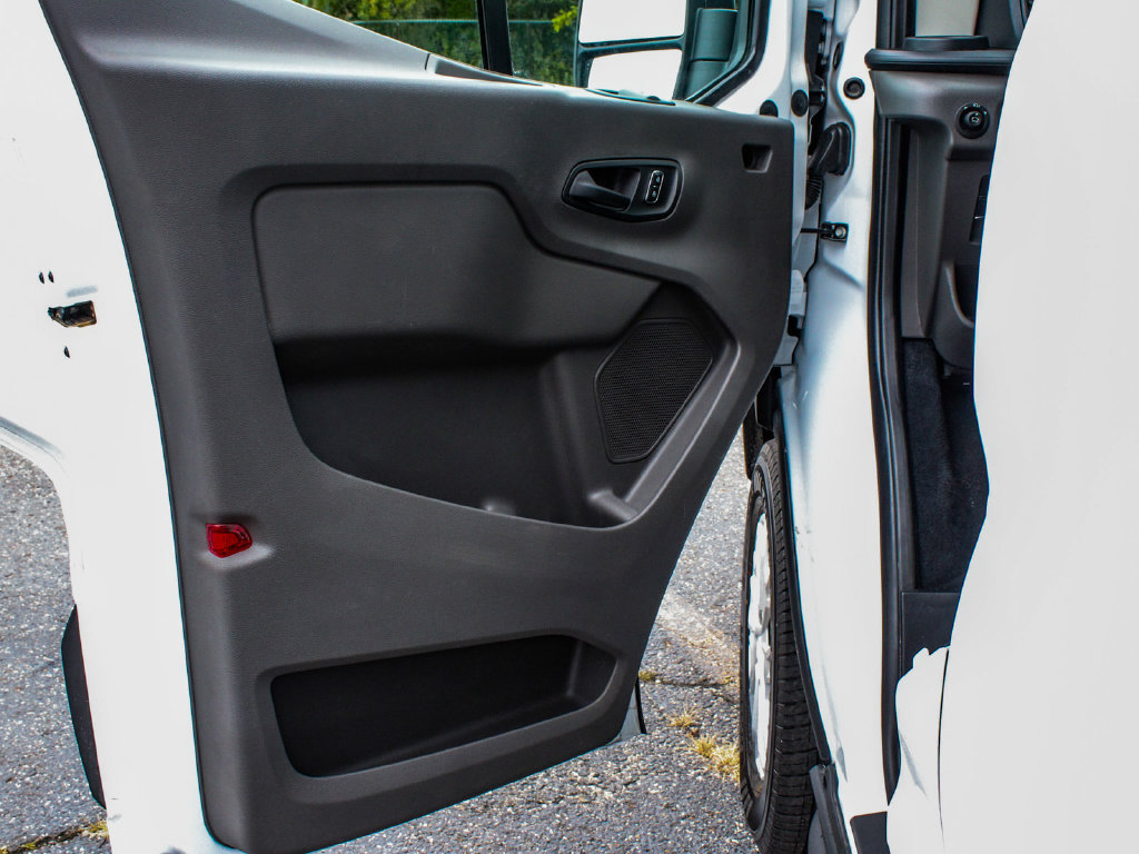 Used 2025 Ford Transit 350 XLT RWD image 8