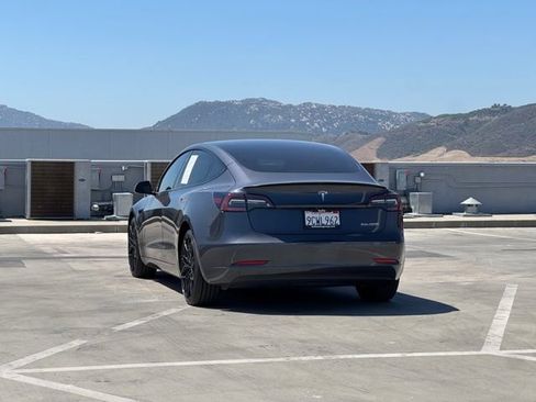 Used 2022 Tesla Model 3 Performance AWD/4WD image 31