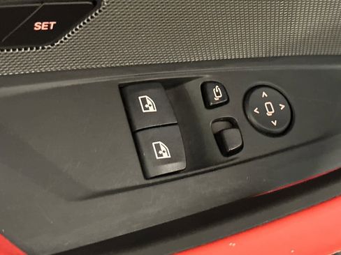 Used 2023 BMW M4 Competition w/ Executive Package image 13