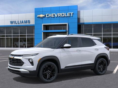 New 2026 Chevrolet TrailBlazer LT w/ Convenience Package AWD/4WD image 2