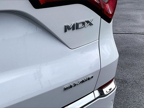 Certified 2022 Acura MDX SH-AWD w/ Technology Package image 8