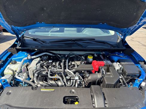 Used 2025 Nissan Sentra SV FWD image 30