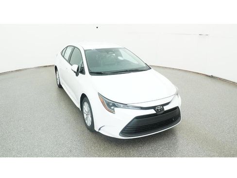 New 2026 Toyota Corolla LE image 14